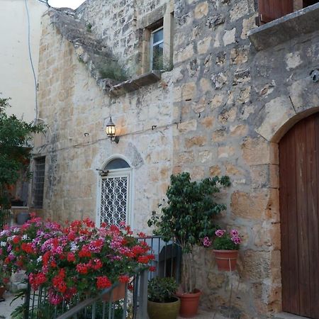 Mi'Ilya Chocolate House Guest House Mi'ilya Exterior foto