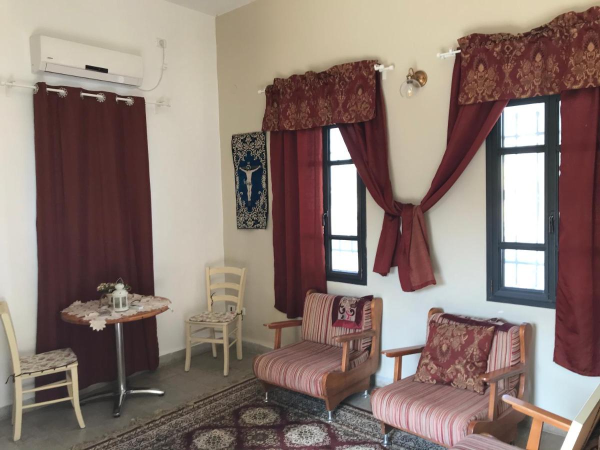Mi'Ilya Chocolate House Guest House Mi'ilya Exterior foto