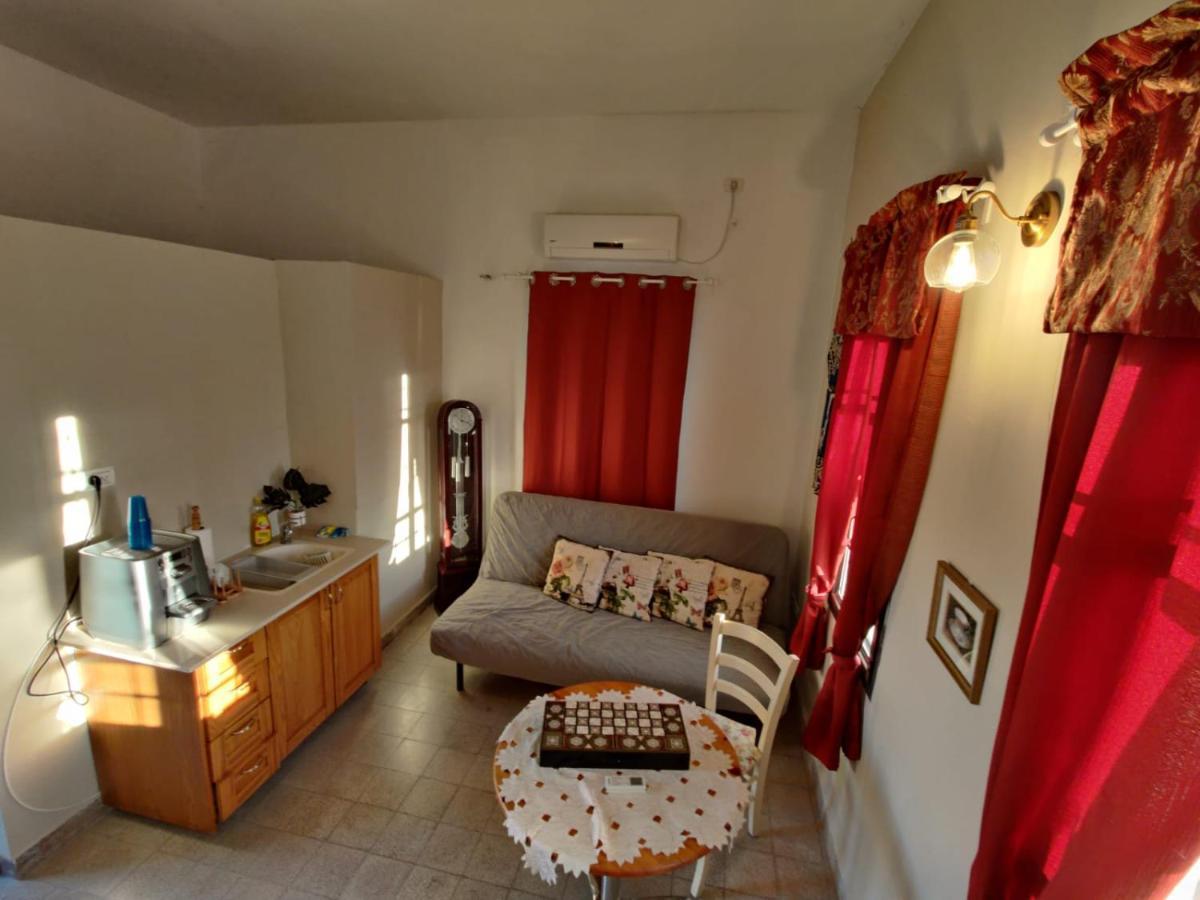 Mi'Ilya Chocolate House Guest House Mi'ilya Exterior foto