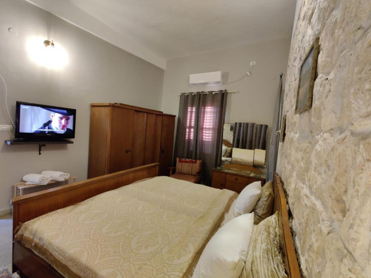 Mi'Ilya Chocolate House Guest House Mi'ilya Exterior foto