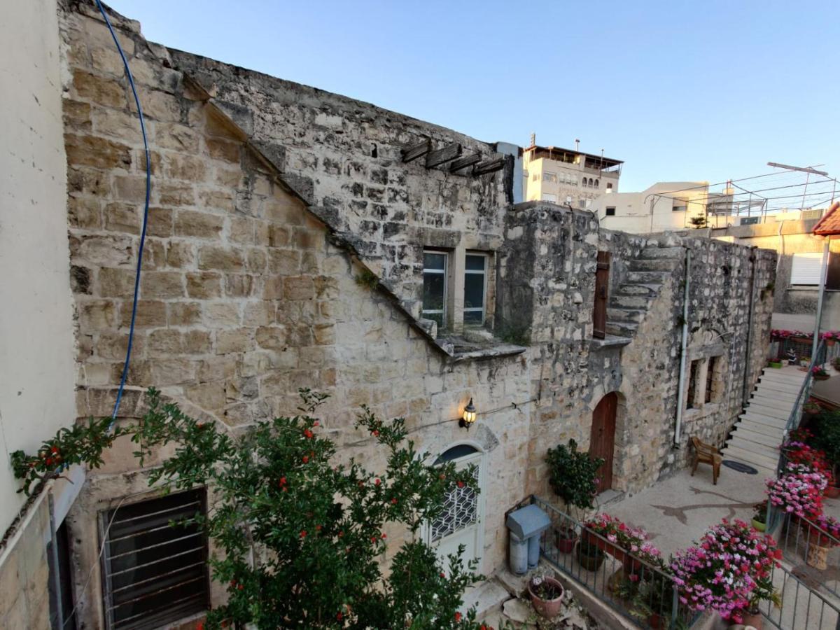 Mi'Ilya Chocolate House Guest House Mi'ilya Exterior foto